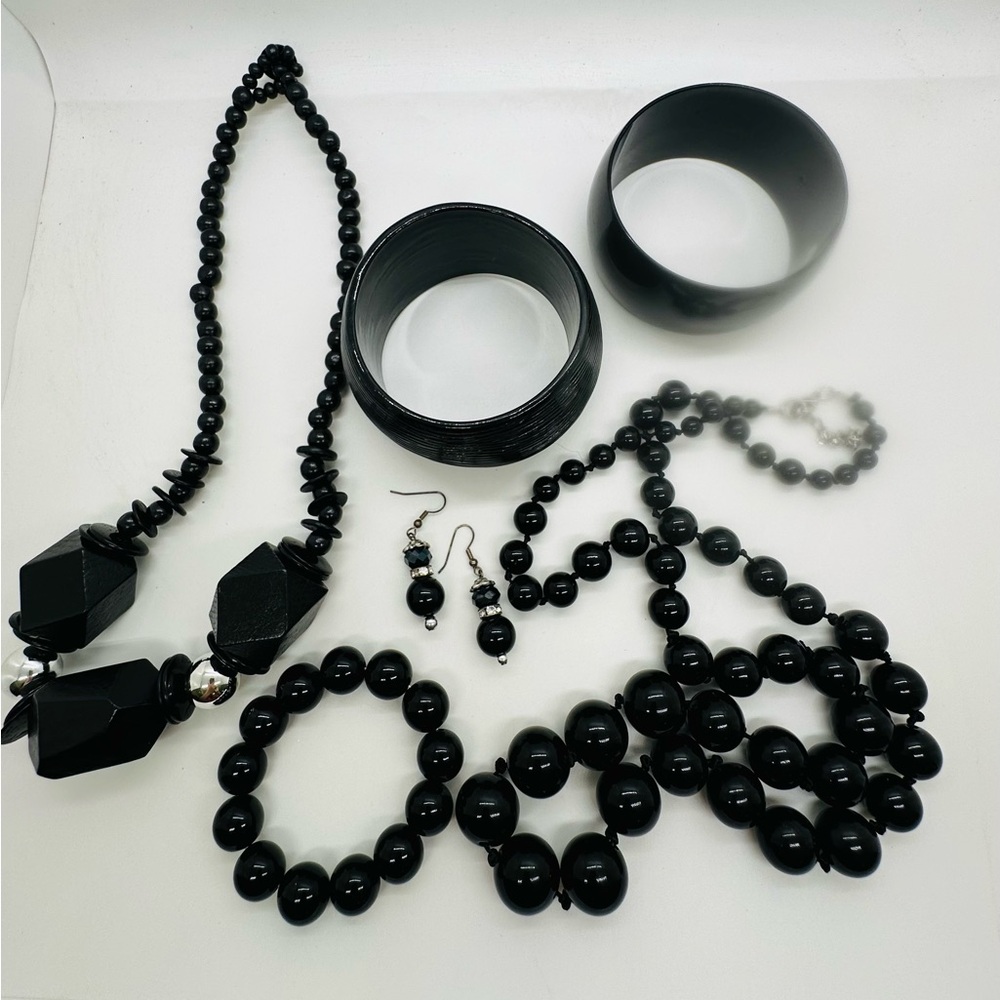 Black Fashion Jewelry Lot